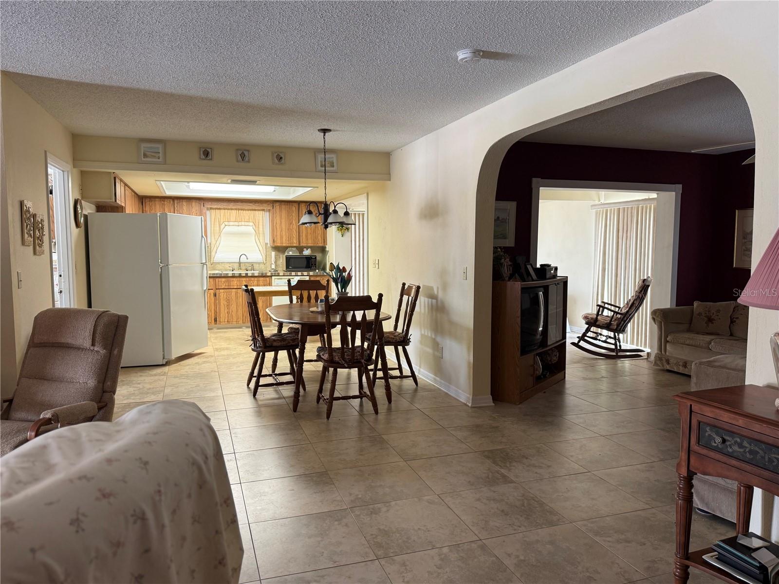 Image 7 of 12 For 1016 Fuchsia Drive