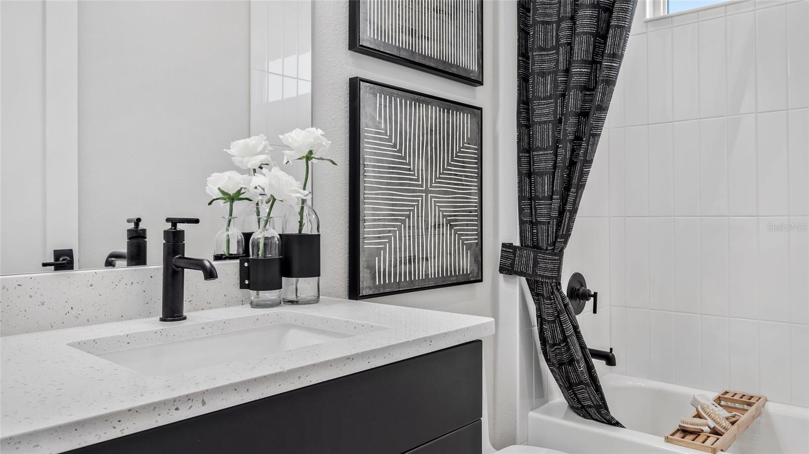 Image 21 of 25 For 1736 Point Grace Road