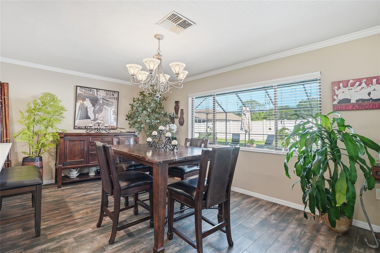 Image 19 of 50 For 7635 Gates Circle