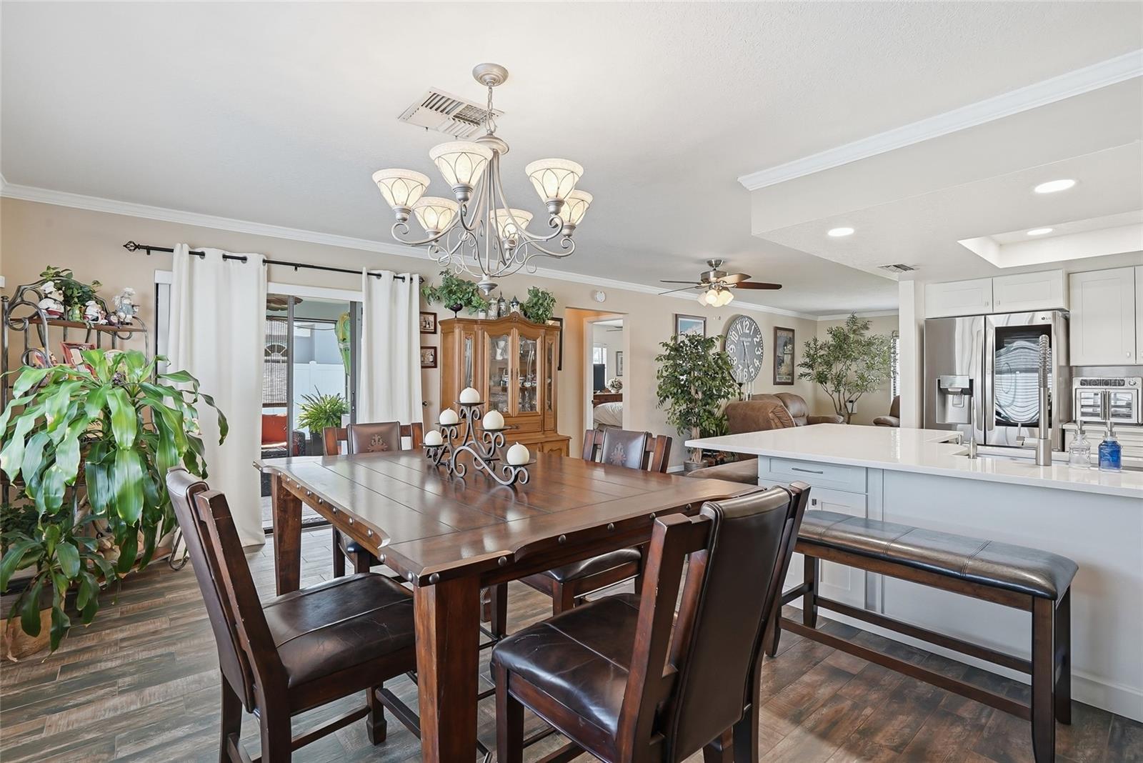 Image 20 of 50 For 7635 Gates Circle