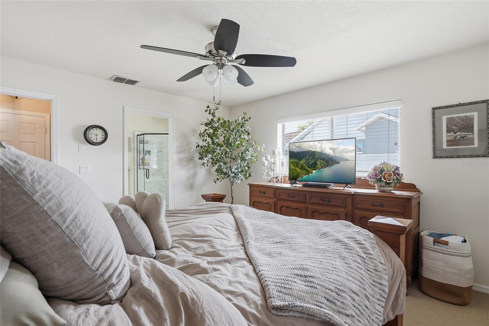 Image 21 of 50 For 7635 Gates Circle