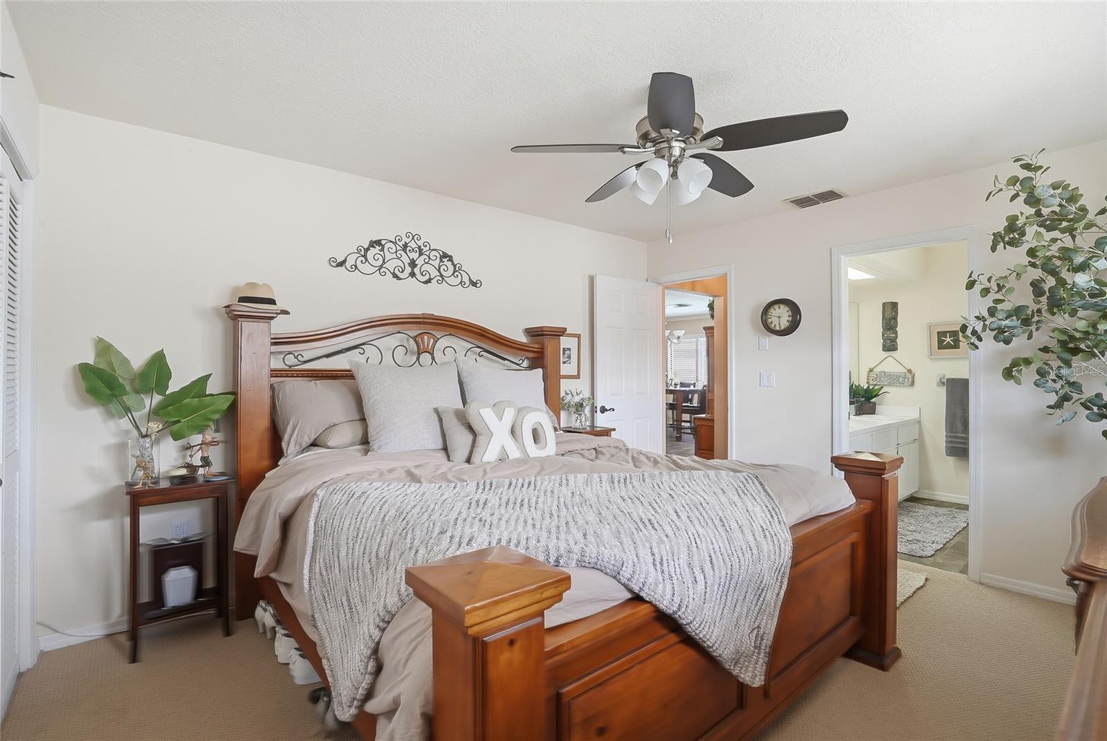 Image 22 of 50 For 7635 Gates Circle