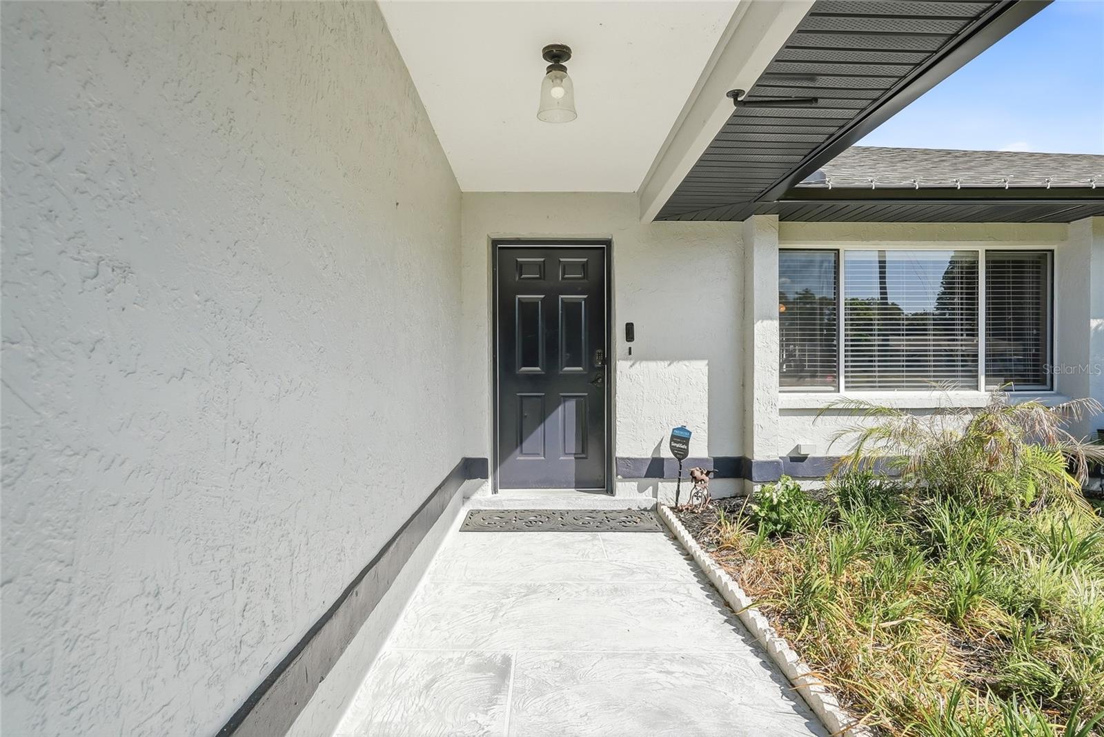 Image 6 of 50 For 7635 Gates Circle