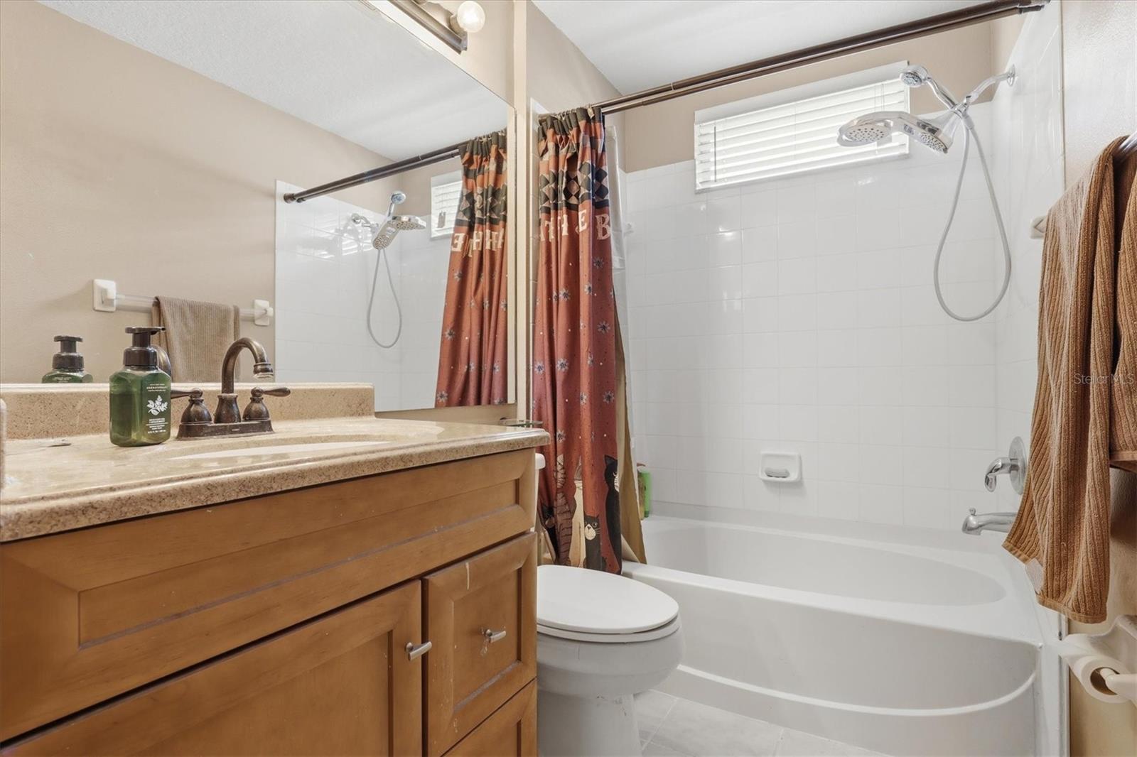 Image 35 of 56 For 4828 Wessex Way