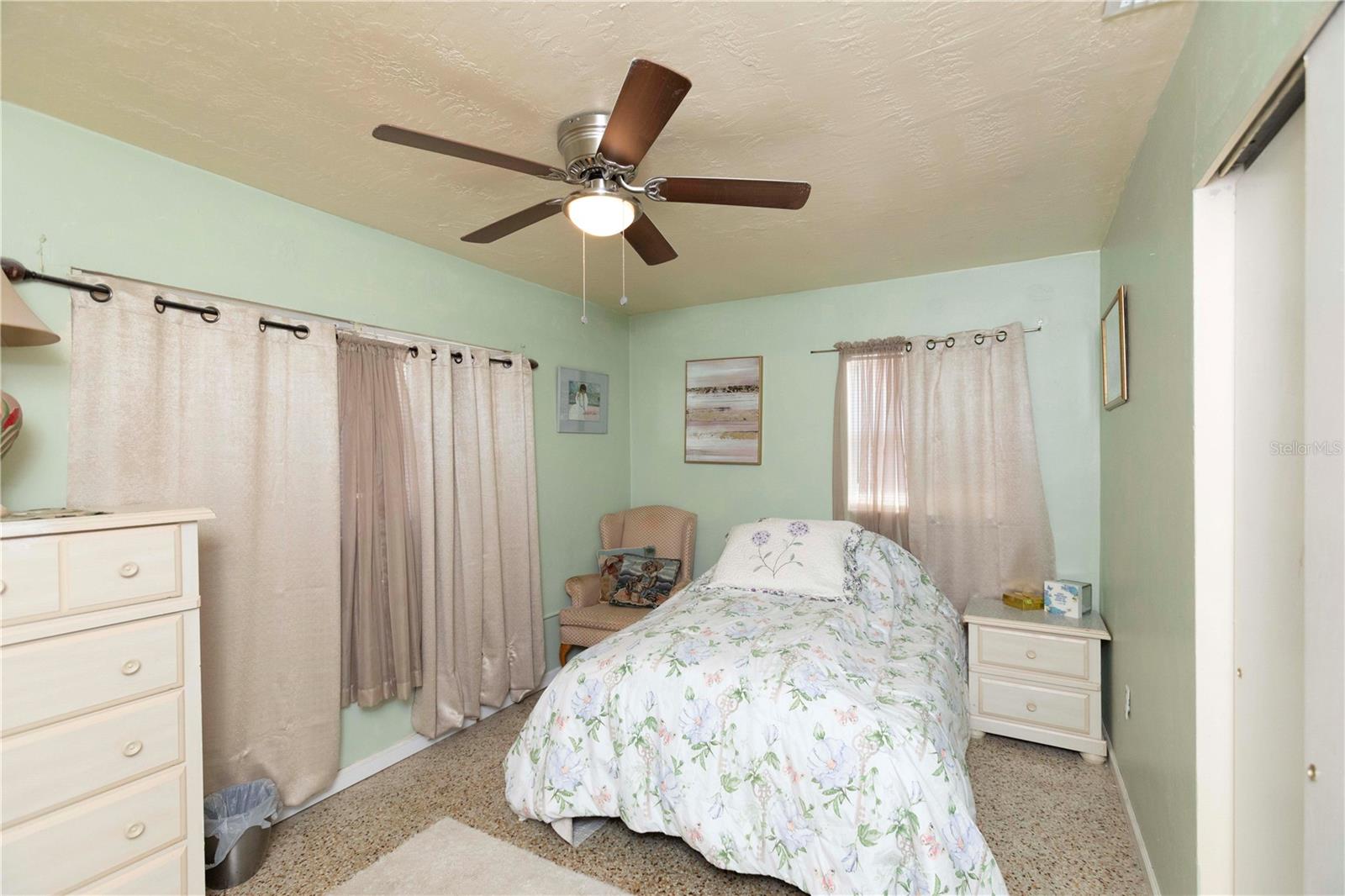 Image 11 of 17 For 5344 Tangerine Drive