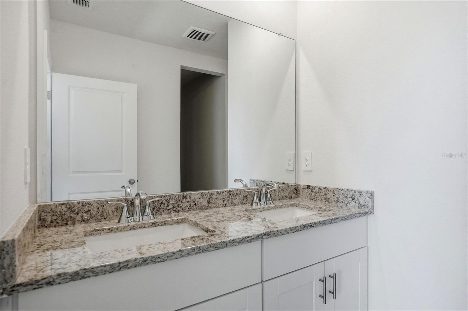 Image 10 of 80 For 7491 Mia Vine Drive