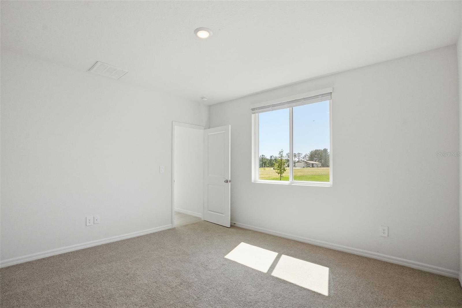 Image 35 of 80 For 7491 Mia Vine Drive