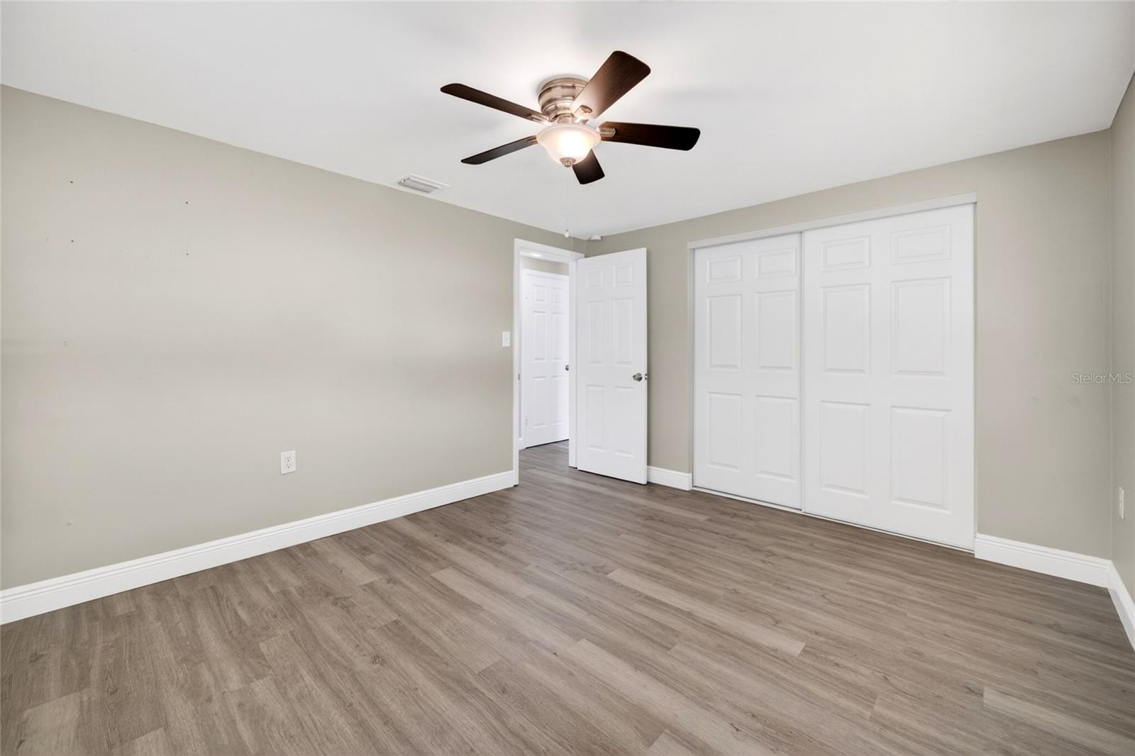 Image 30 of 41 For 10735 Darius Street