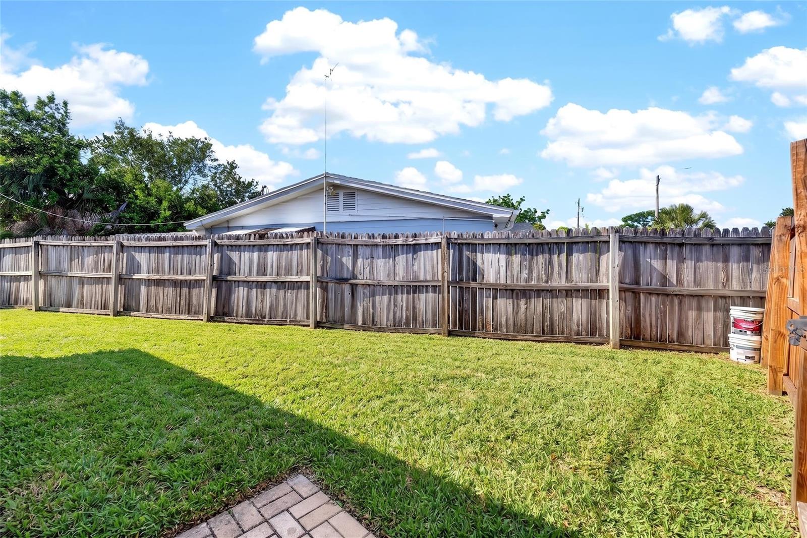 Image 36 of 41 For 10735 Darius Street