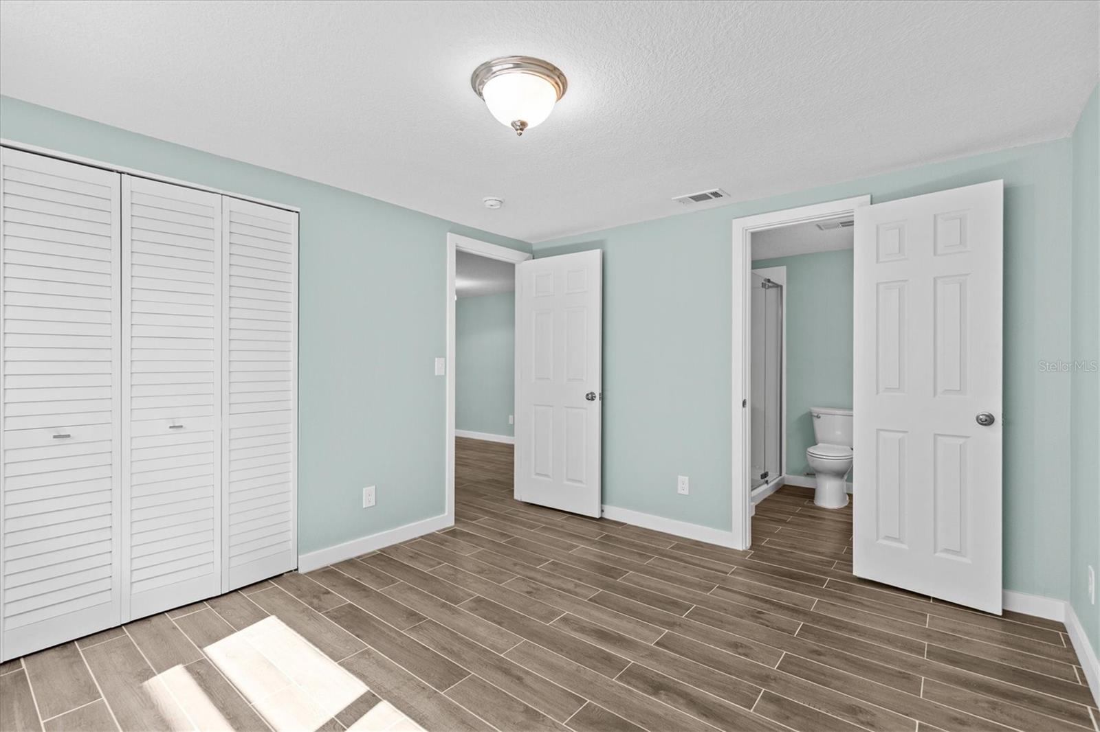 Image 44 of 56 For 7427 Southwind Drive