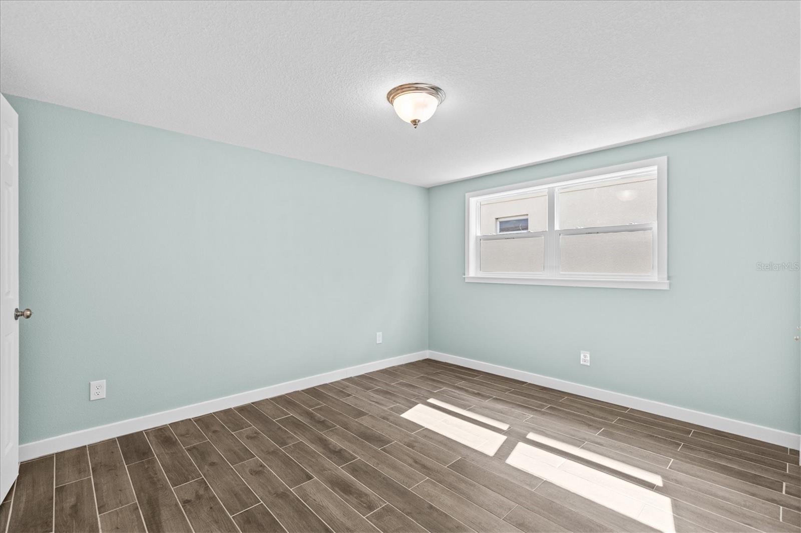 Image 45 of 56 For 7427 Southwind Drive