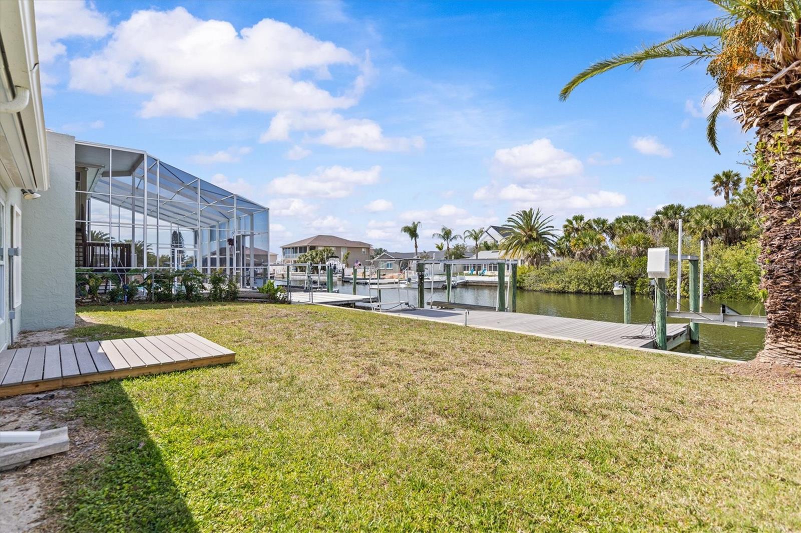 Image 49 of 56 For 7427 Southwind Drive