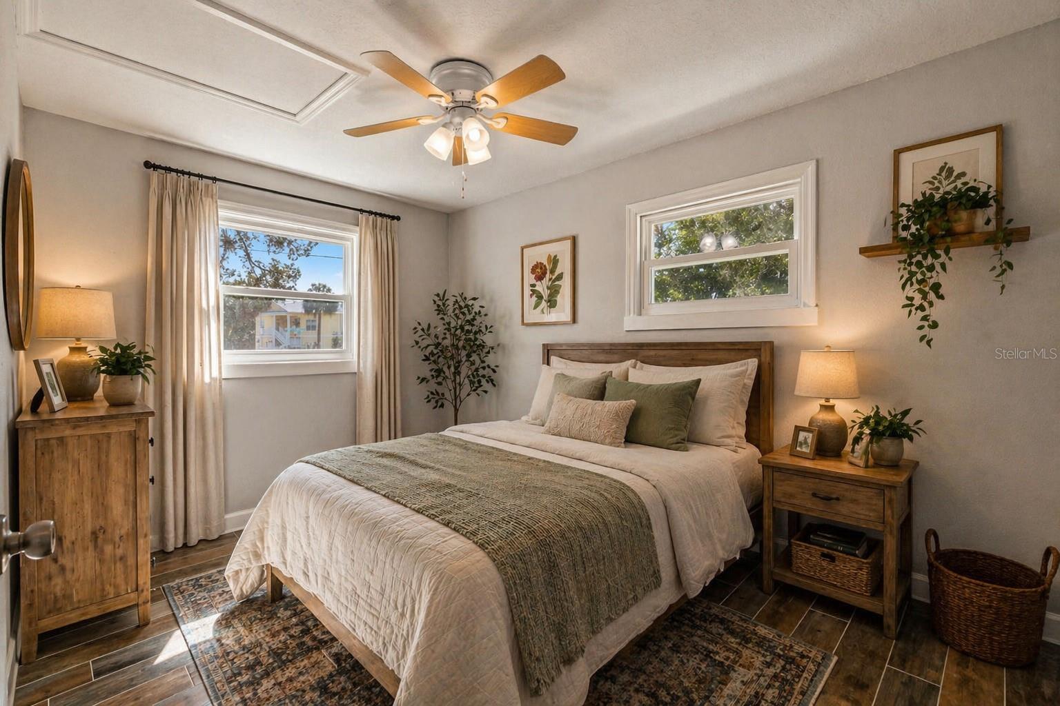 Image 8 of 50 For 10928 Fort Island Trail