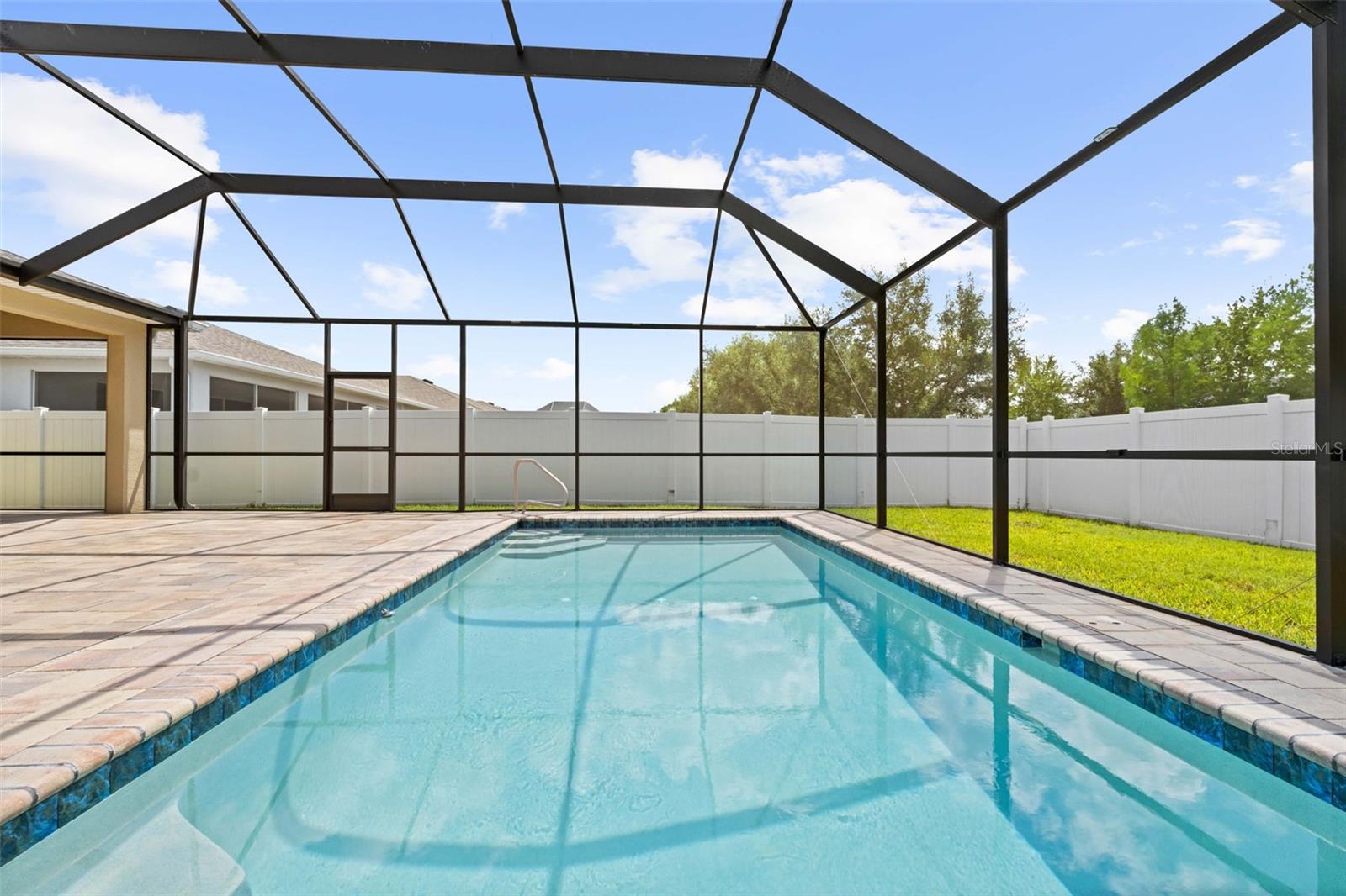 Image 21 of 72 For 13682 Hunting Creek Place