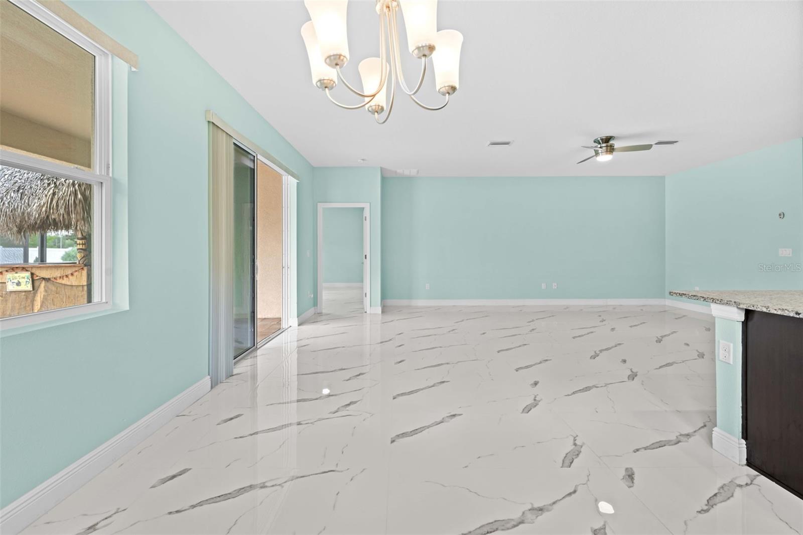 Image 29 of 72 For 13682 Hunting Creek Place