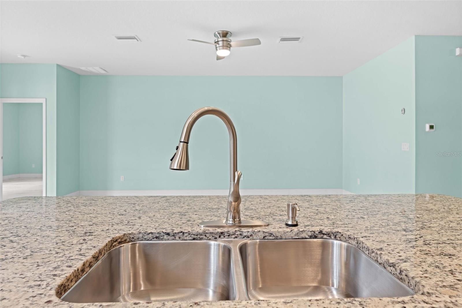 Image 32 of 72 For 13682 Hunting Creek Place