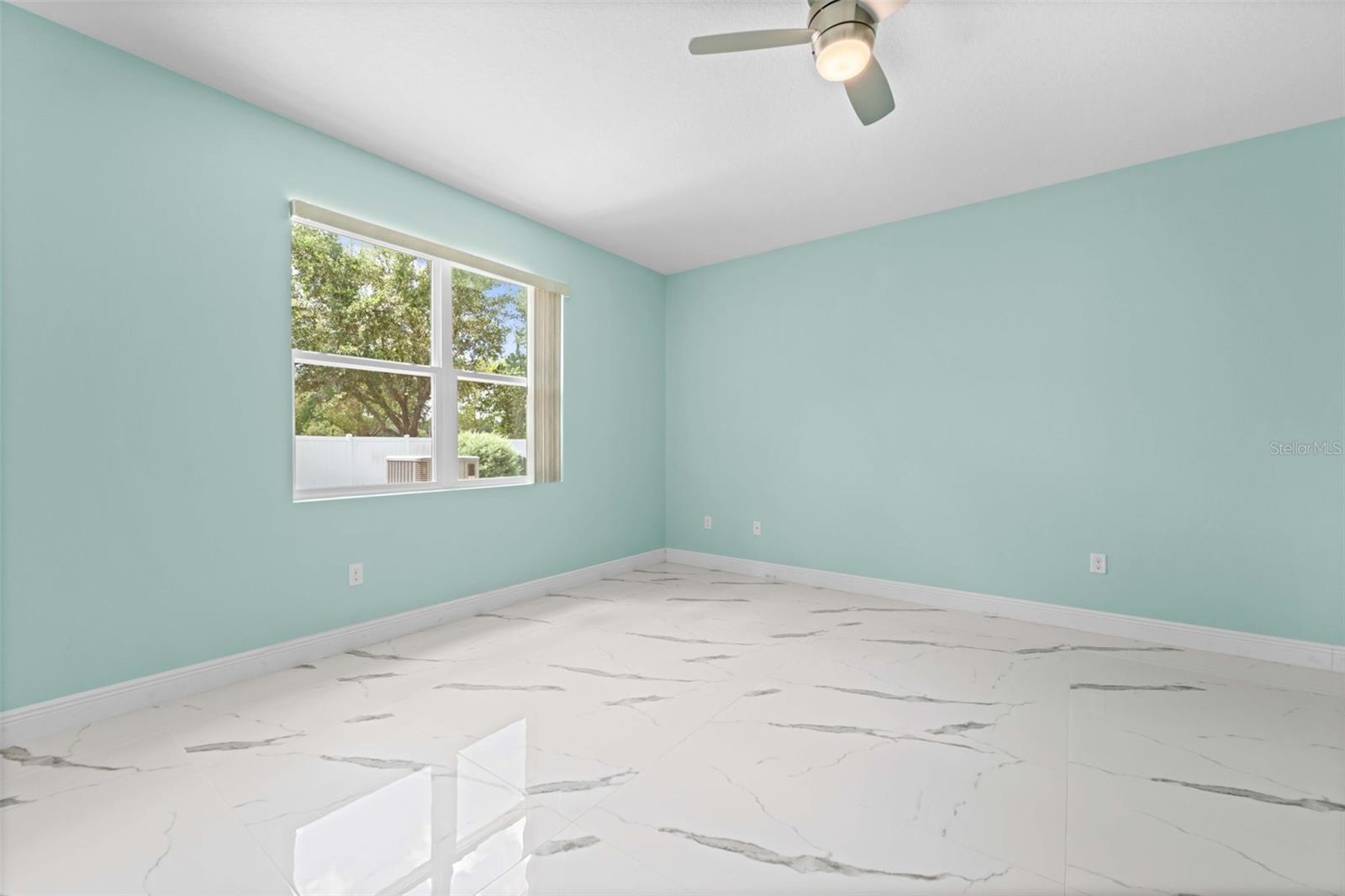 Image 42 of 72 For 13682 Hunting Creek Place