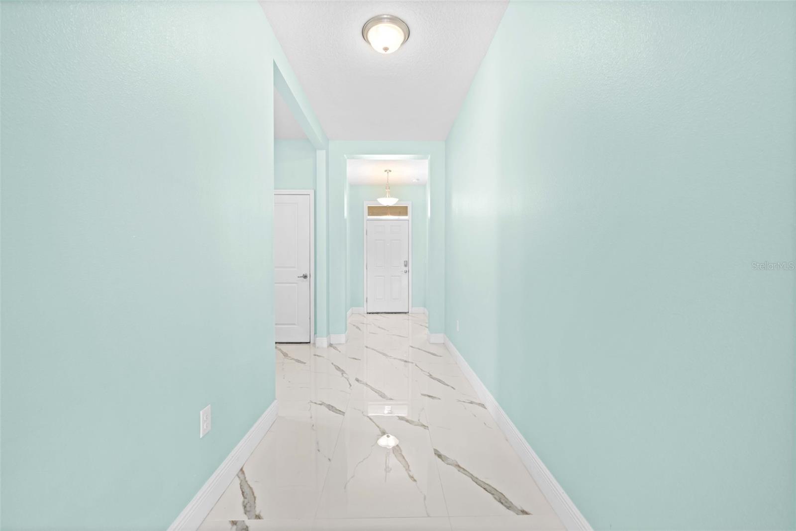 Image 51 of 72 For 13682 Hunting Creek Place