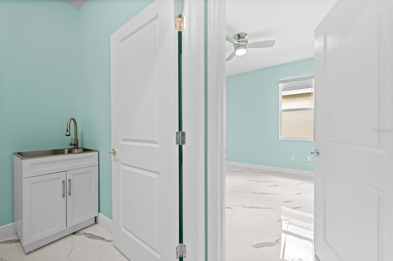 Image 53 of 72 For 13682 Hunting Creek Place