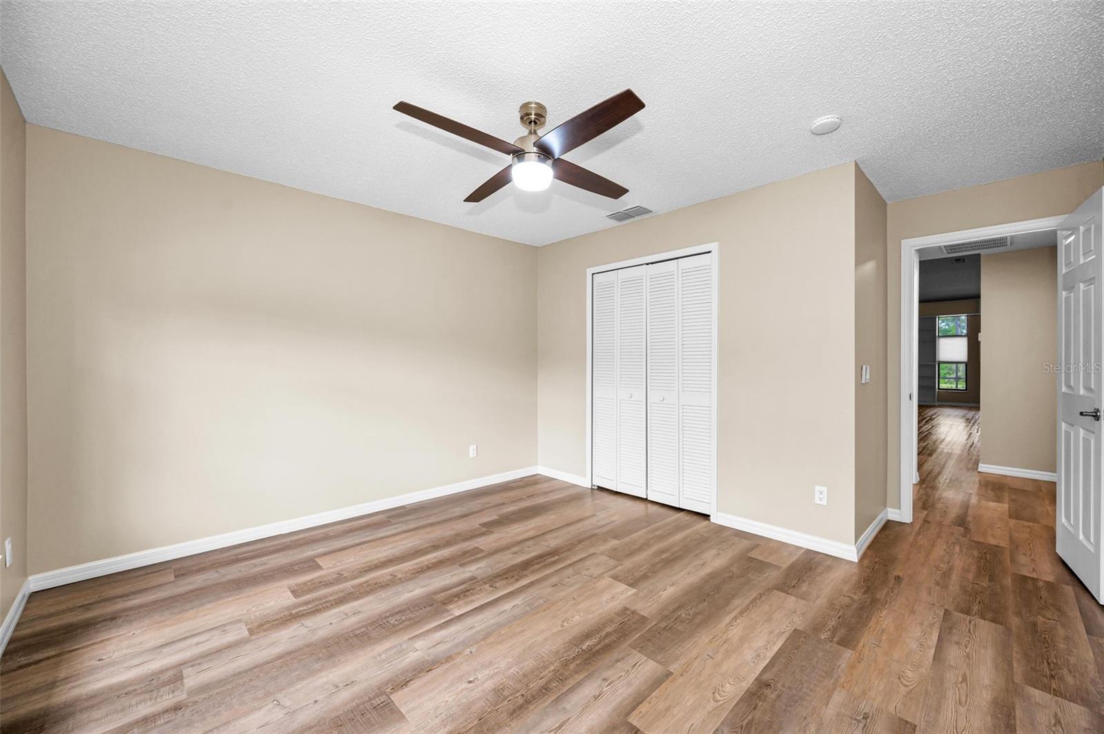 Image 22 of 61 For 9307 Palm Haven Court