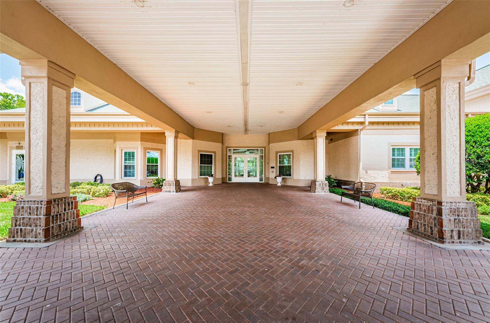 Image 39 of 61 For 9307 Palm Haven Court