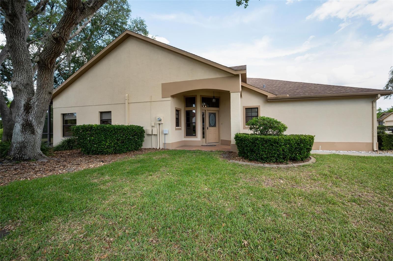 Image 4 of 61 For 9307 Palm Haven Court