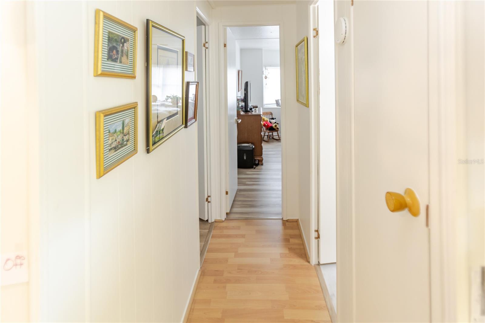 Image 24 of 47 For 12087 Club House Road