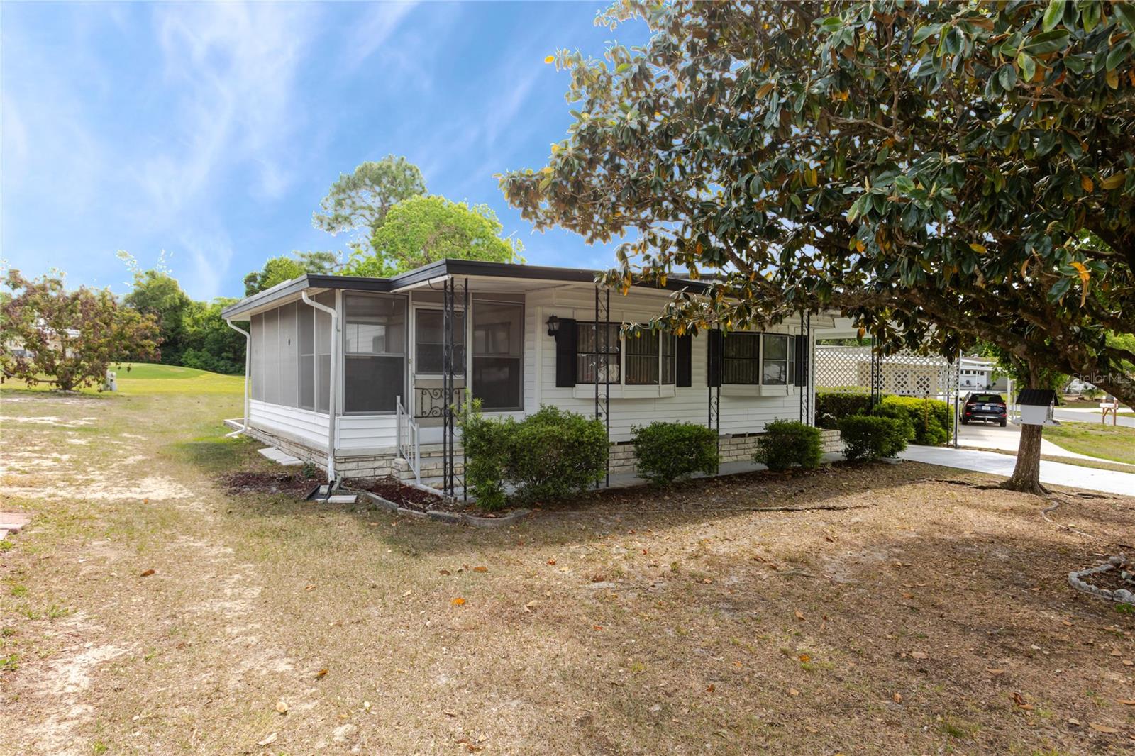 Image 3 of 47 For 12087 Club House Road