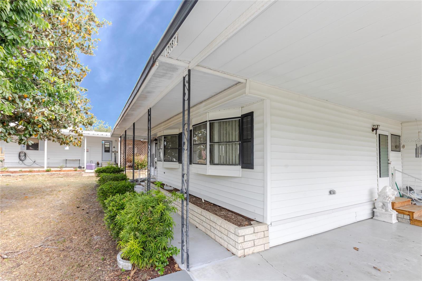 Image 9 of 47 For 12087 Club House Road