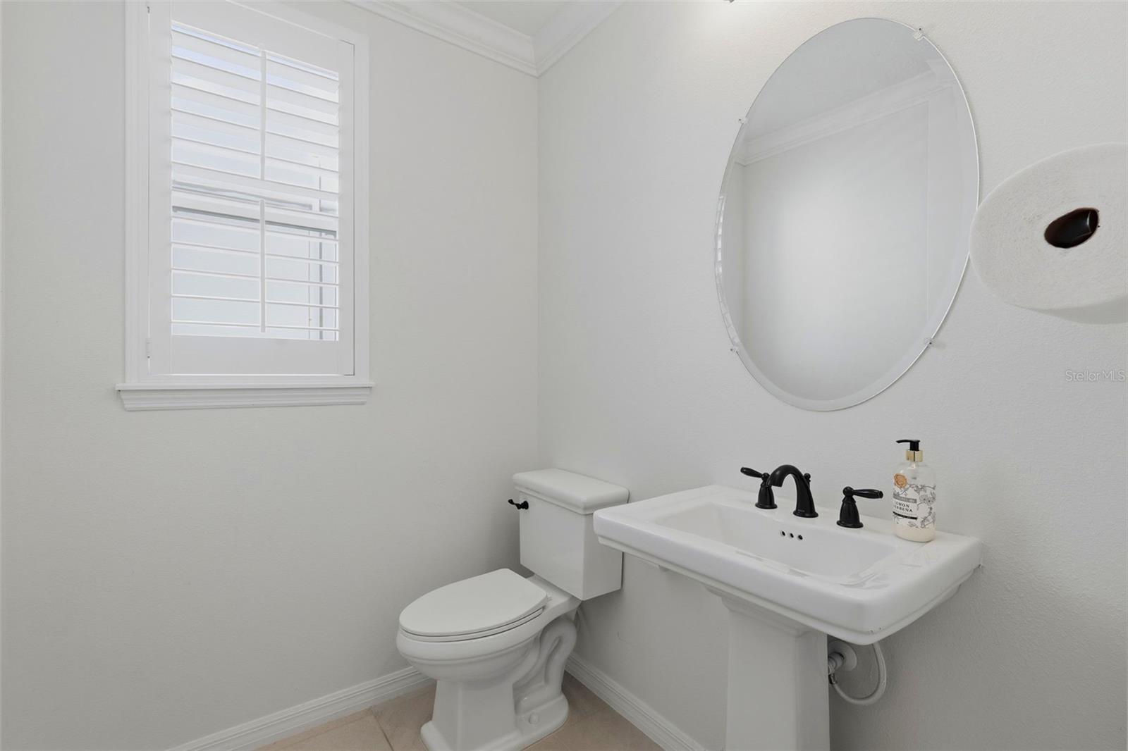 Image 33 of 84 For 13803 Stansil Avenue