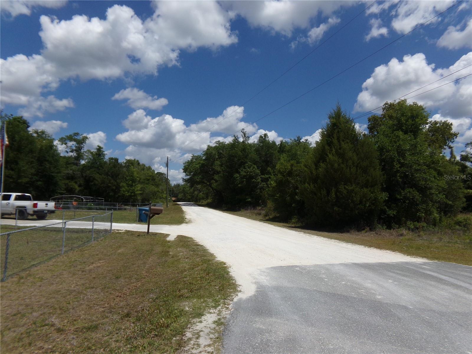 Image 4 of 15 For Knoxville Drive