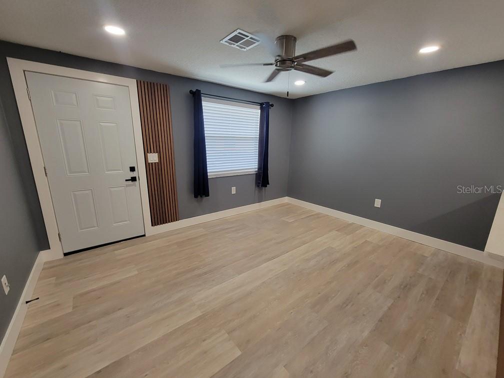 Image 3 of 24 For 4944 Elkner Street