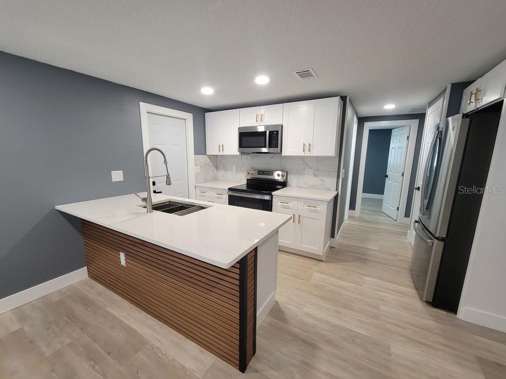 Image 6 of 24 For 4944 Elkner Street