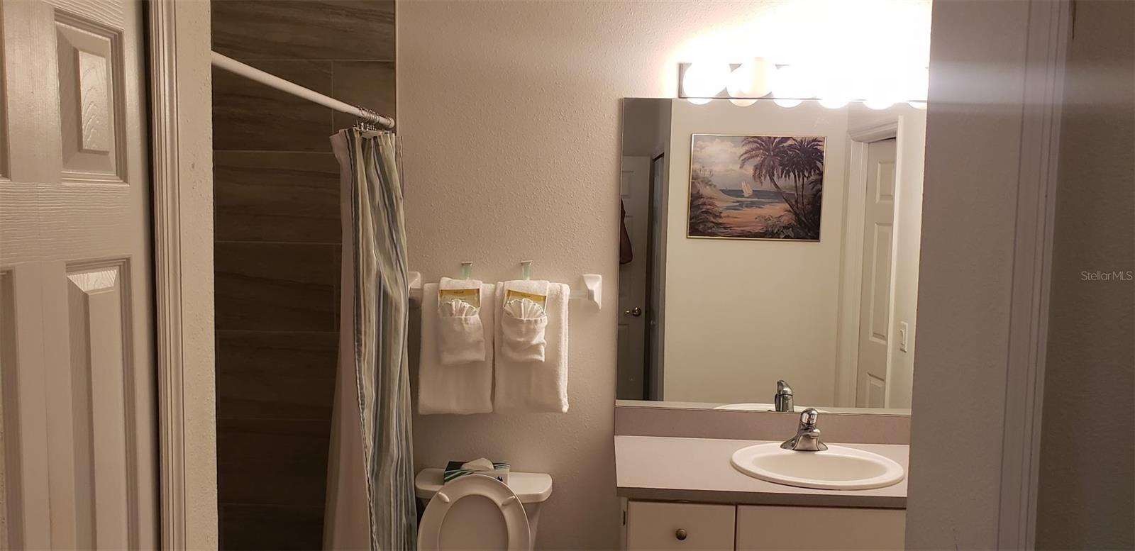 Image 6 of 10 For 21032 Picasso Court 205