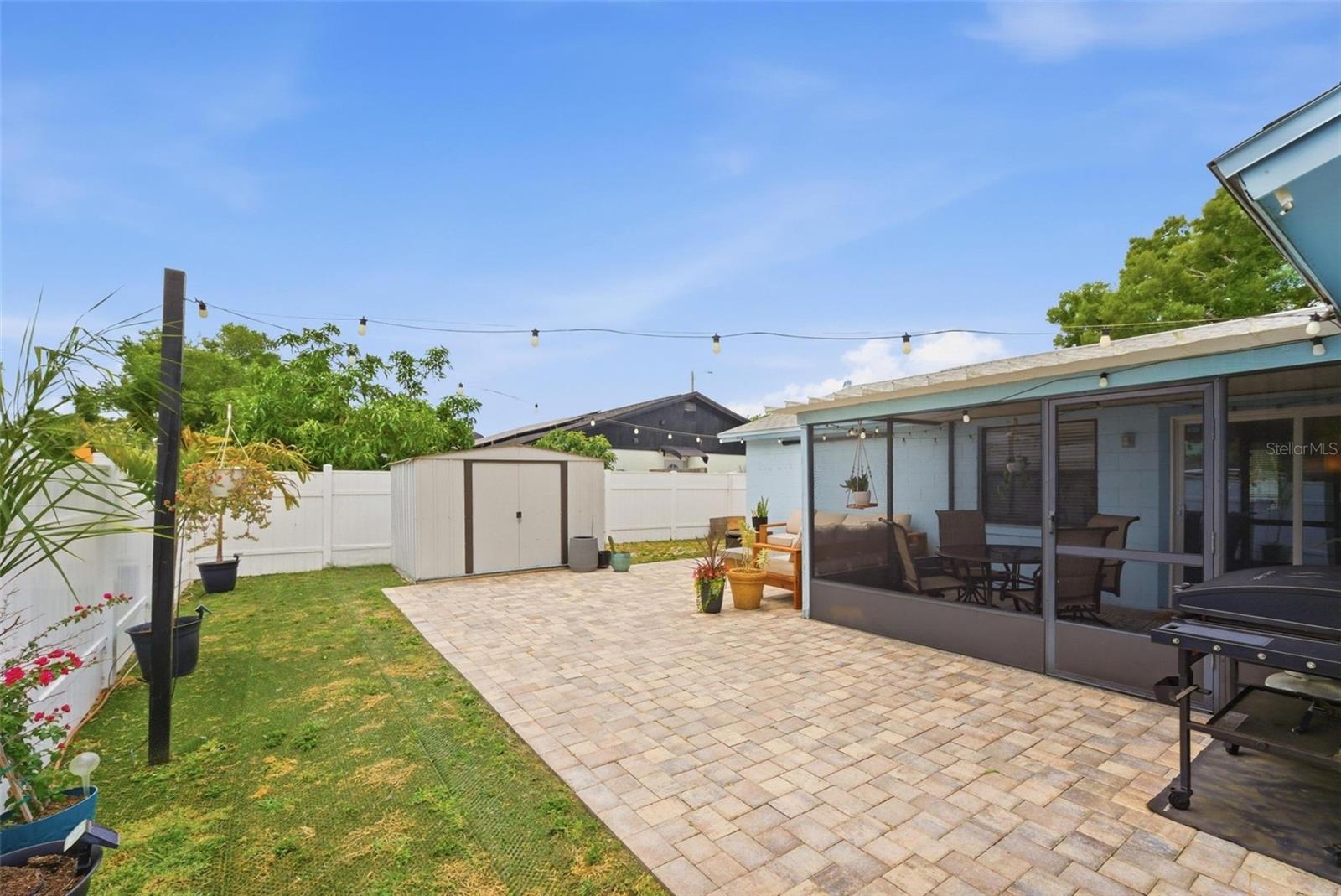 Image 28 of 44 For 7507 Woodland Oaks Court