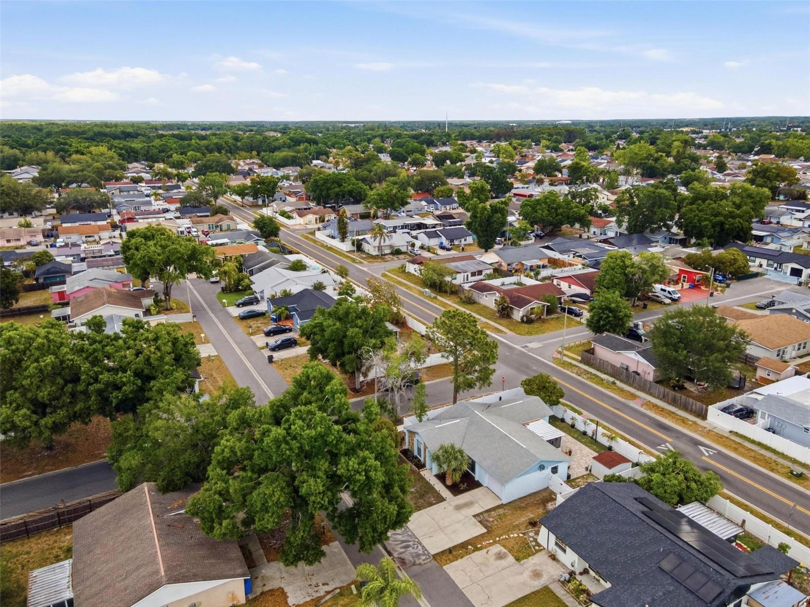 Image 37 of 44 For 7507 Woodland Oaks Court