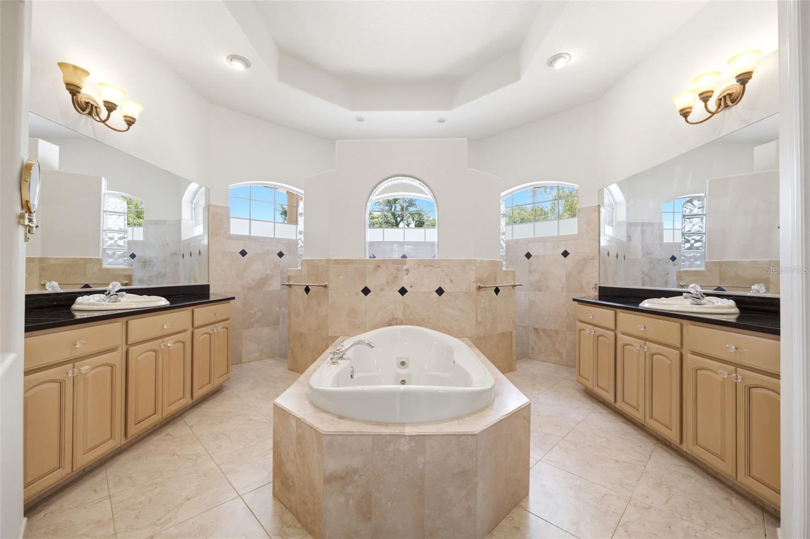 Listing photo id 22 for 130 Linder Drive