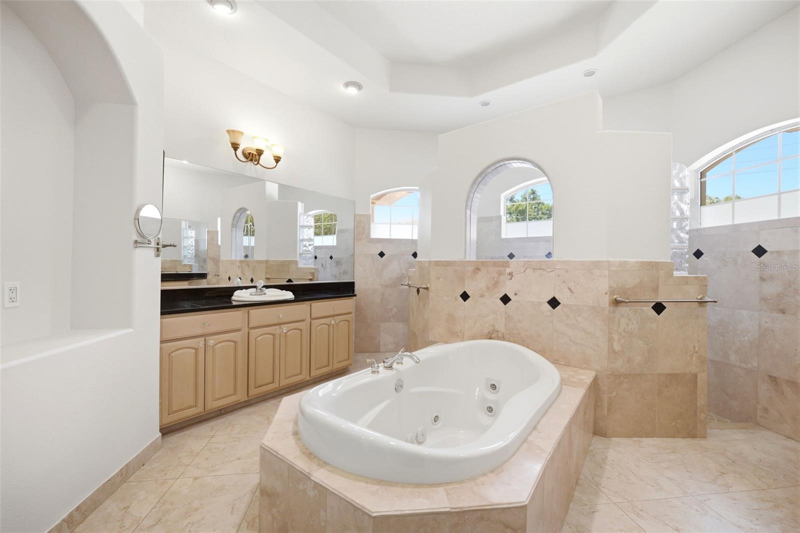 Listing photo id 24 for 130 Linder Drive