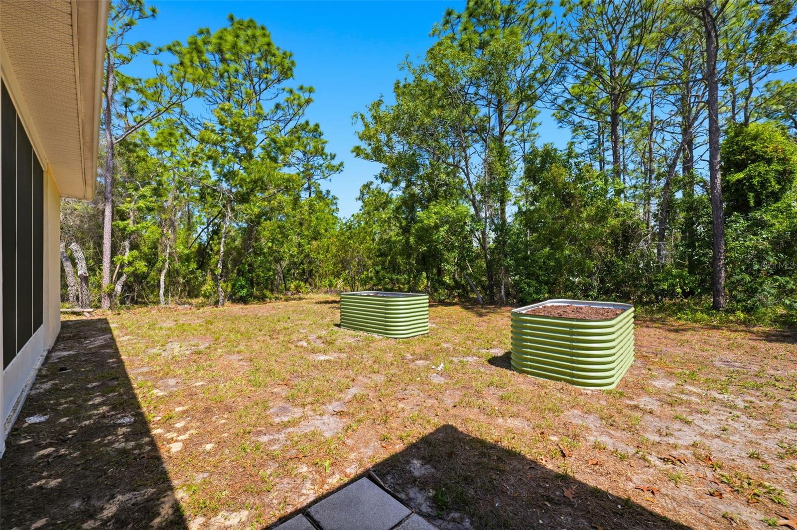 Listing photo id 35 for 130 Linder Drive