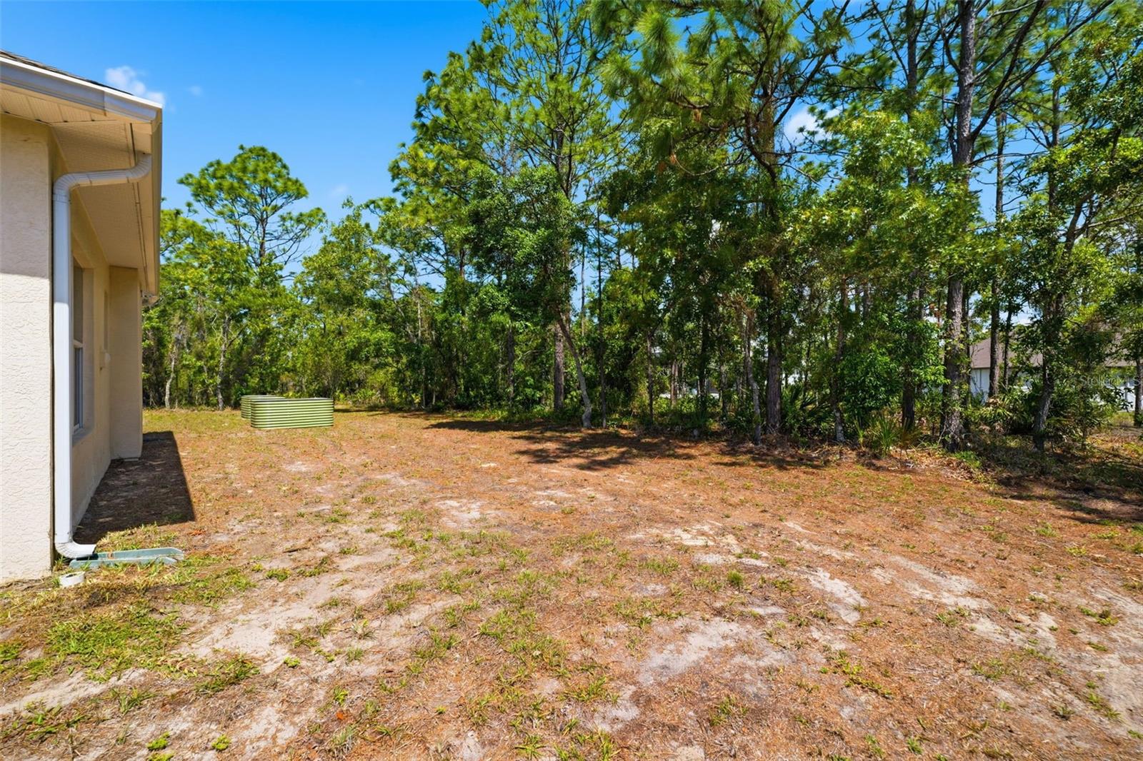 Listing photo id 37 for 130 Linder Drive