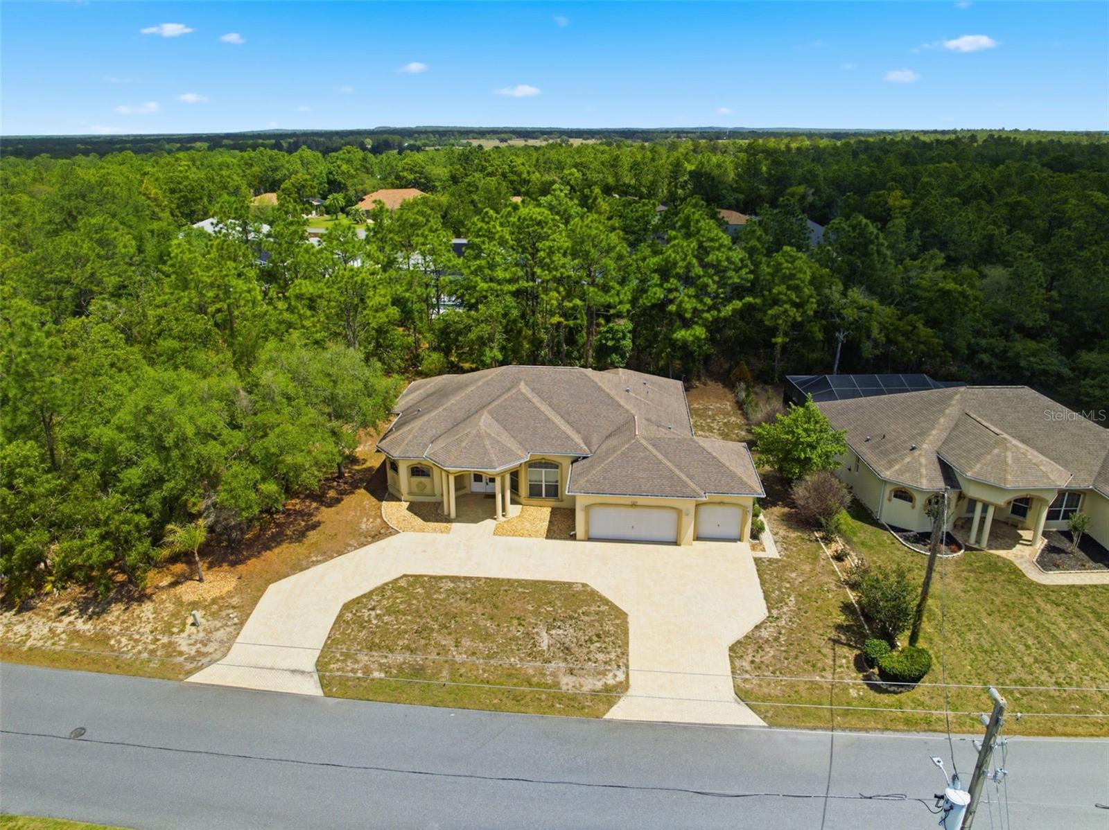 Listing photo id 48 for 130 Linder Drive