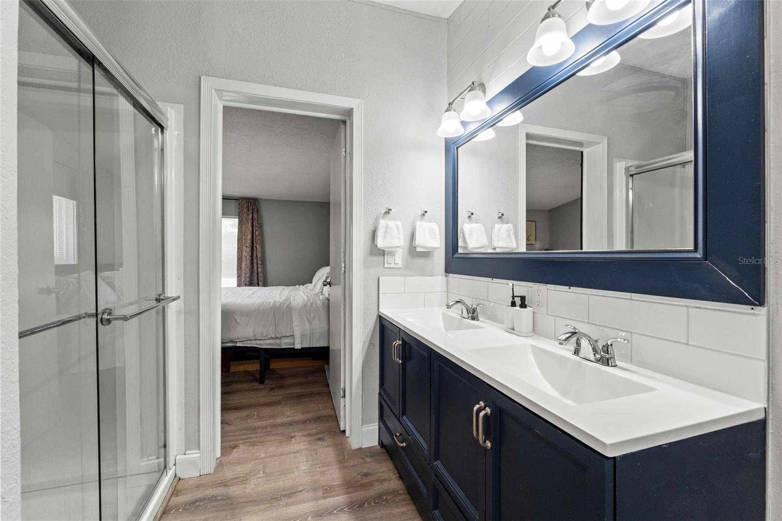 Image 14 of 29 For 6886 Edgewood Lane