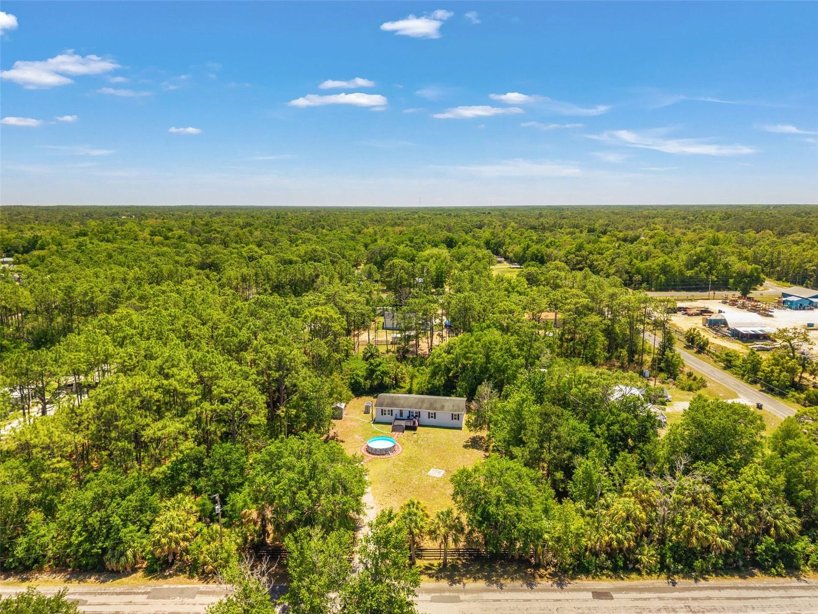 Image 26 of 29 For 6886 Edgewood Lane