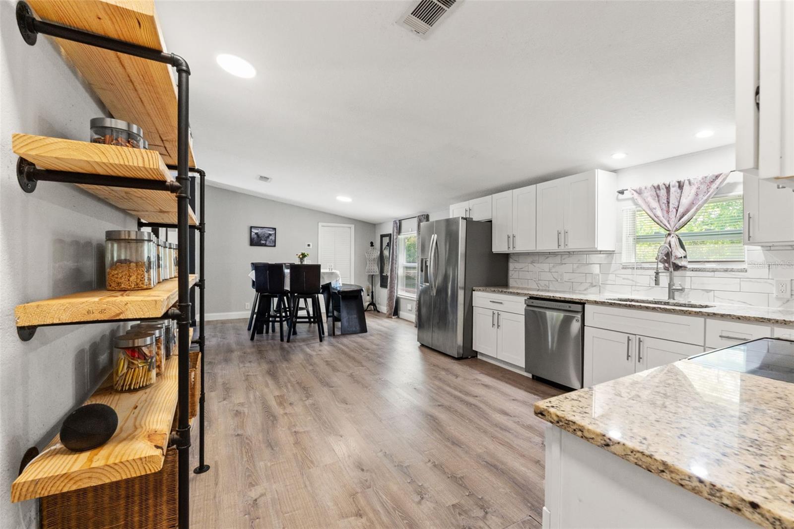 Image 9 of 29 For 6886 Edgewood Lane