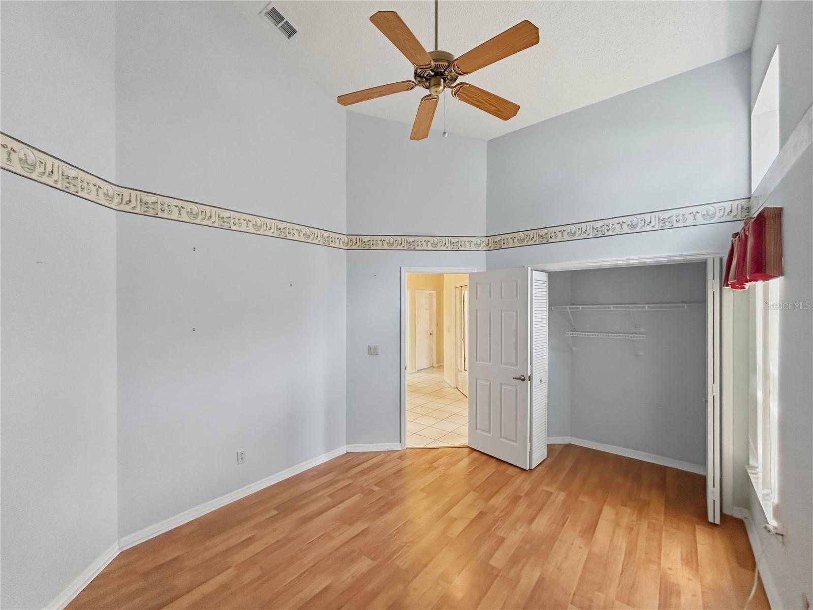 Image 18 of 31 For 9308 Whispering Meadow Court