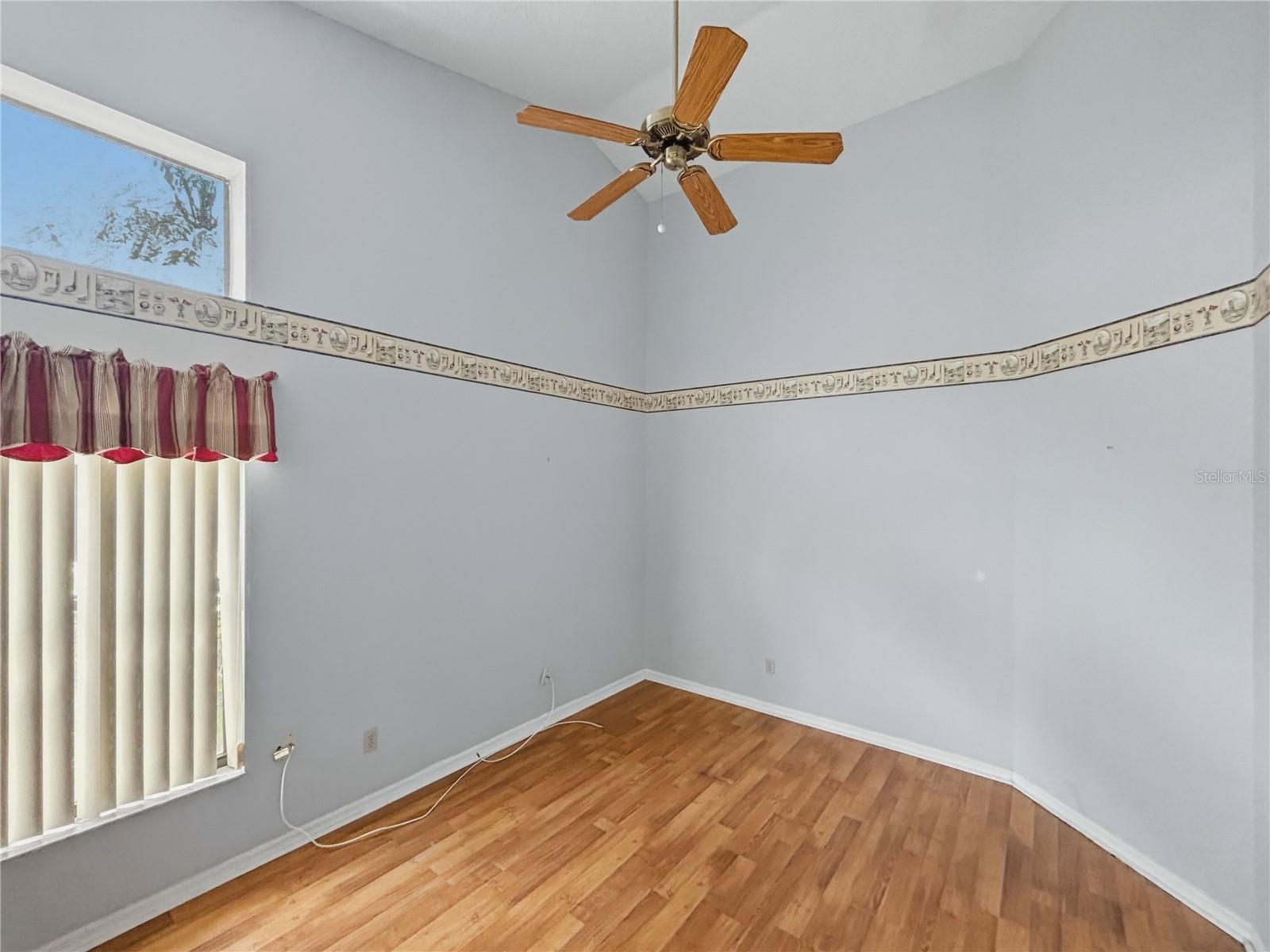 Image 19 of 31 For 9308 Whispering Meadow Court