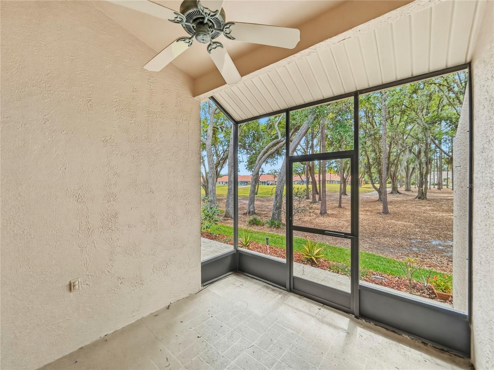 Image 24 of 31 For 9308 Whispering Meadow Court