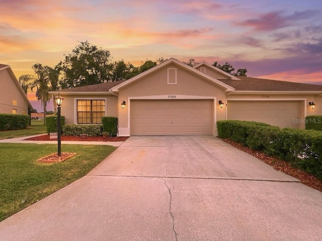 Image 26 of 31 For 9308 Whispering Meadow Court