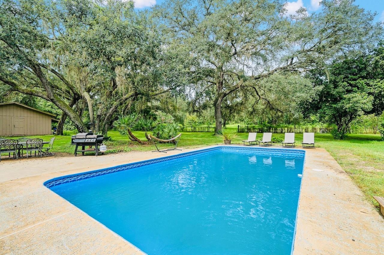 Image 11 of 28 For 10245 Trails End Road