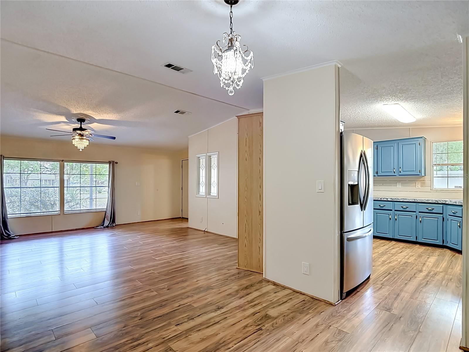 Image 14 of 64 For 38906 Alston Avenue